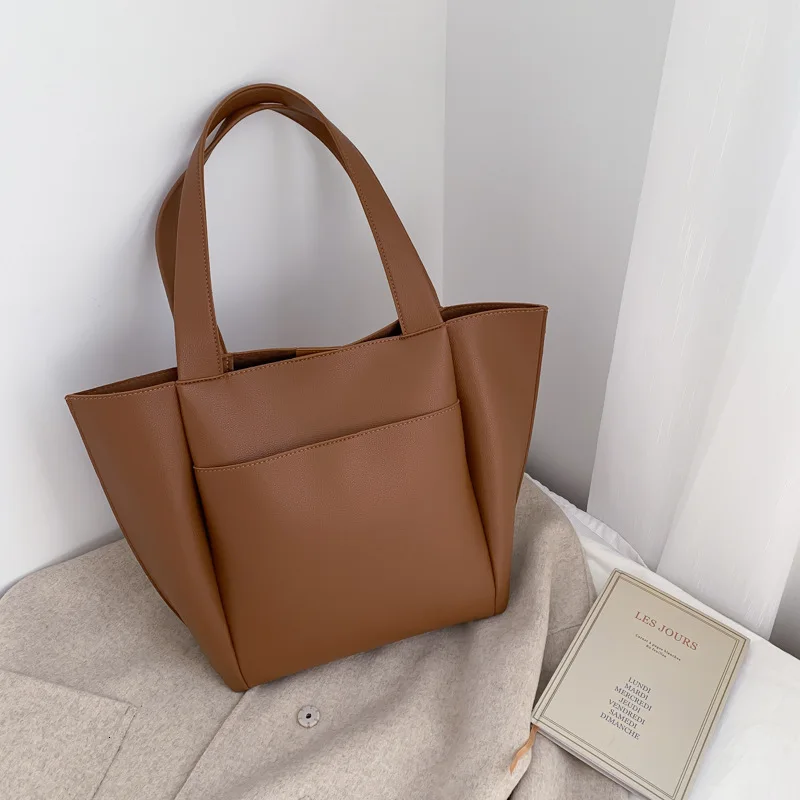 Fashion Women Tote Bags ,Summer Latest Brands ,Large Capacity Shoulder Bag ,Soft PU Leather, Lightweight Shopper Totes