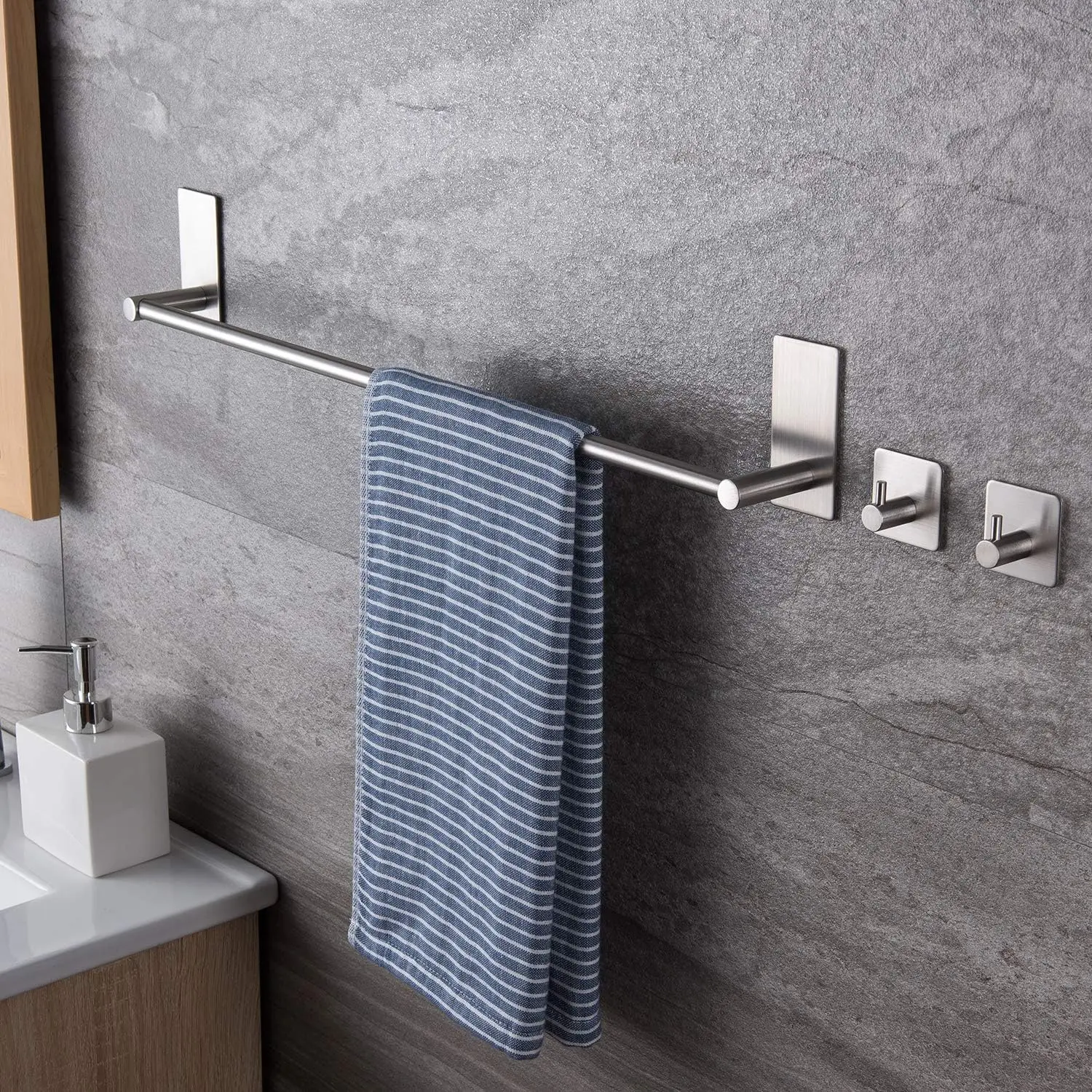 Wieszak na ręczniki 16 cali z  – Towel Bar Stainless recenzja i cena