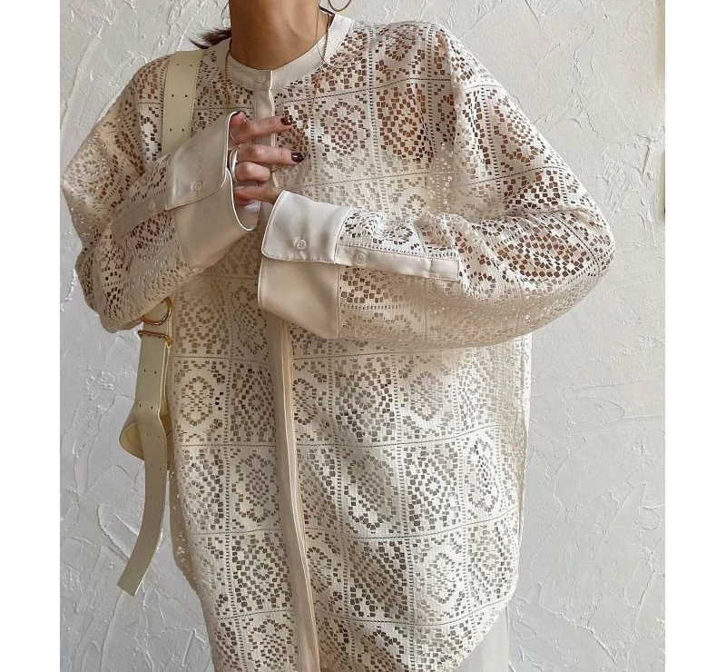 

Street Women's Clothing 2025 Autumn Hollow Hook Flower Top Cardigan Small Coat Lace Shirt