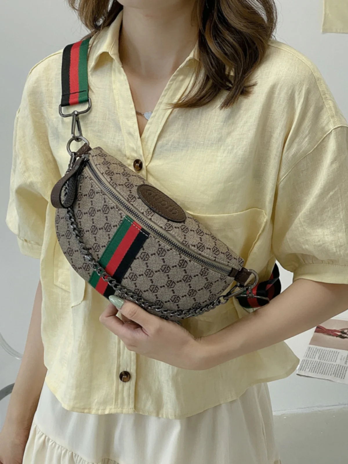 Fashionable Printed Chain Crossbody Bag Waist Bag Small Leisure Dumpling Shape Soft PU Women's Handbag New 2023 Korean Sle