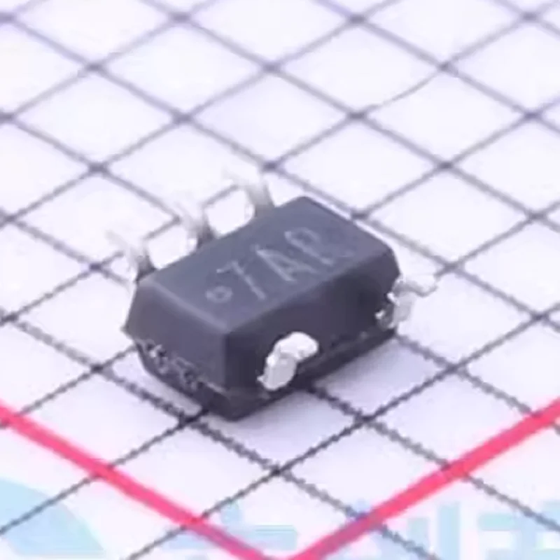 Sensors, Transducers LMT84QDCKRQ1 Temperature Sensors Analog and Digital Output Local -50°C ~ 150°C 5.5mV/°C SC-70