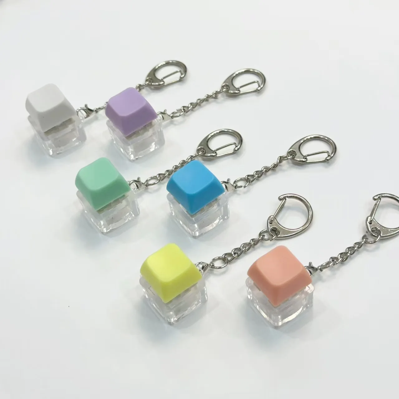 New Creative Personality Stress Relief Toy Cute Cat Paw Keyboard Key Chain Pendant Couple Bag Pendant Toy Gift