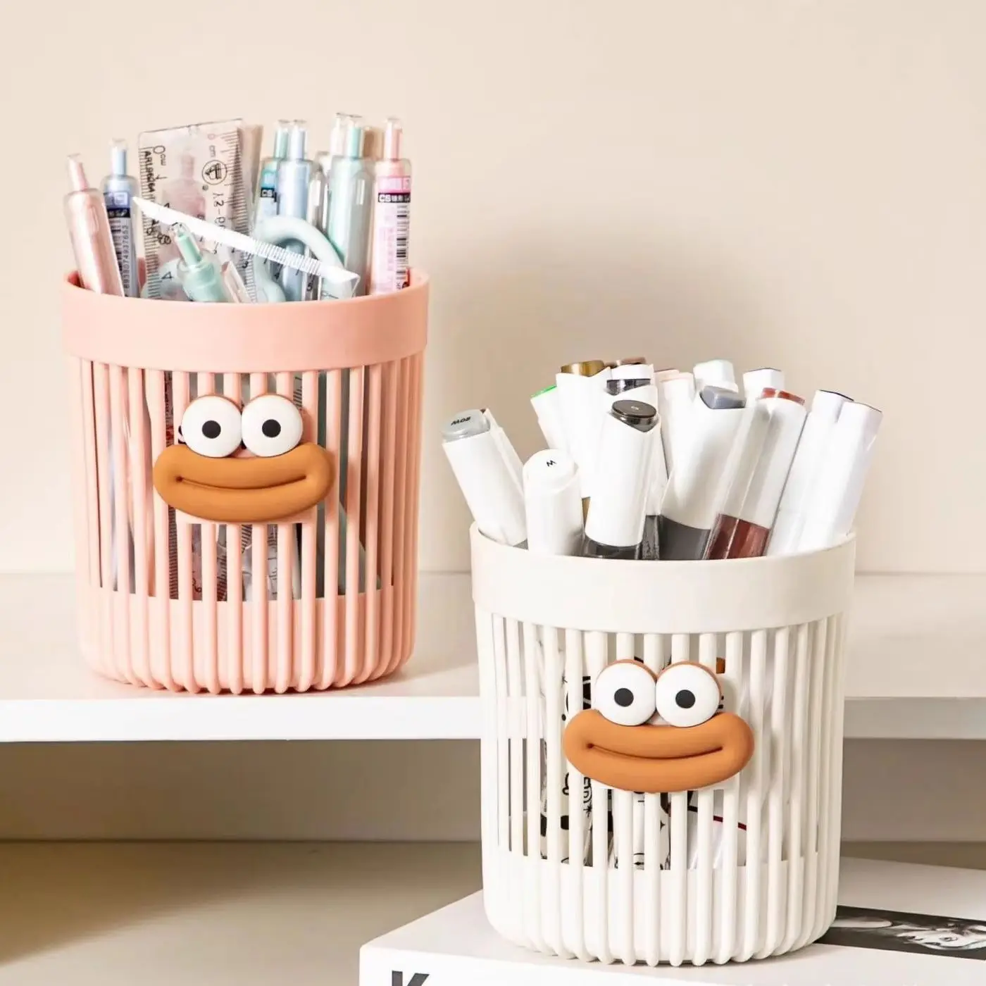 Cute Cartoon Desk Storage Basket, Multi-Purpose Pen Holder, Plastic Desktop Organizer for Stationery Cosmetics & Small Items