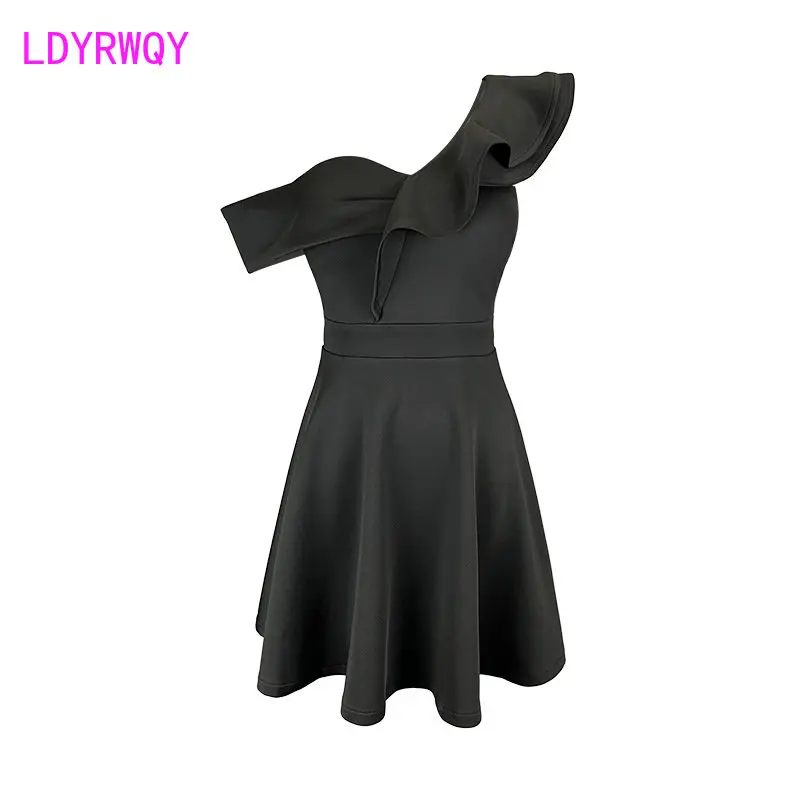 2023 New Sexy One Shoulder Oblique Collar Ruffled Open Back Style Slim Night Dress