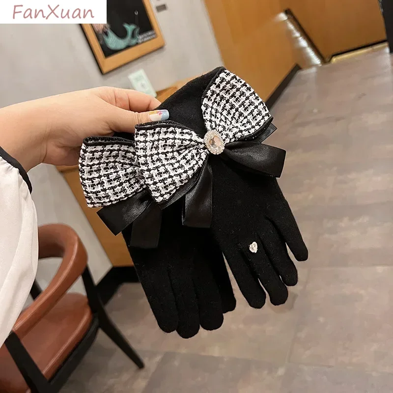 Big Bowknot Gloves Women Autumn Winter Thickened Plush Touch Screen Elegant Gloves Cashmere Female Gift