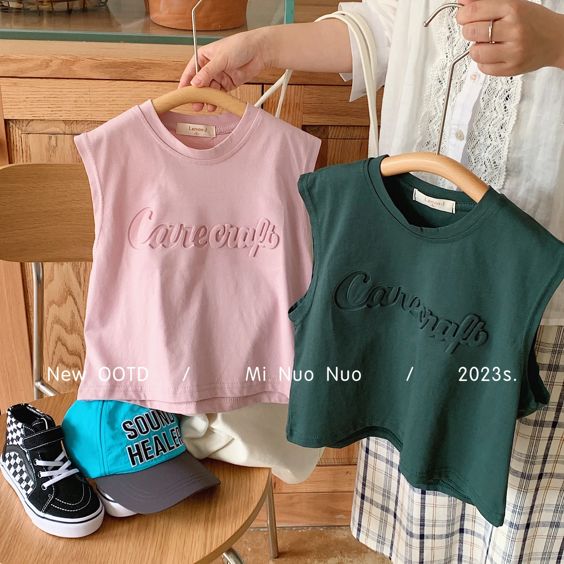 

Boys Short Sleeve 2024 Korean Style Summer New Fashion Solid Color Sleeveless Tank Top All Match Letter Summer Children T Shirt