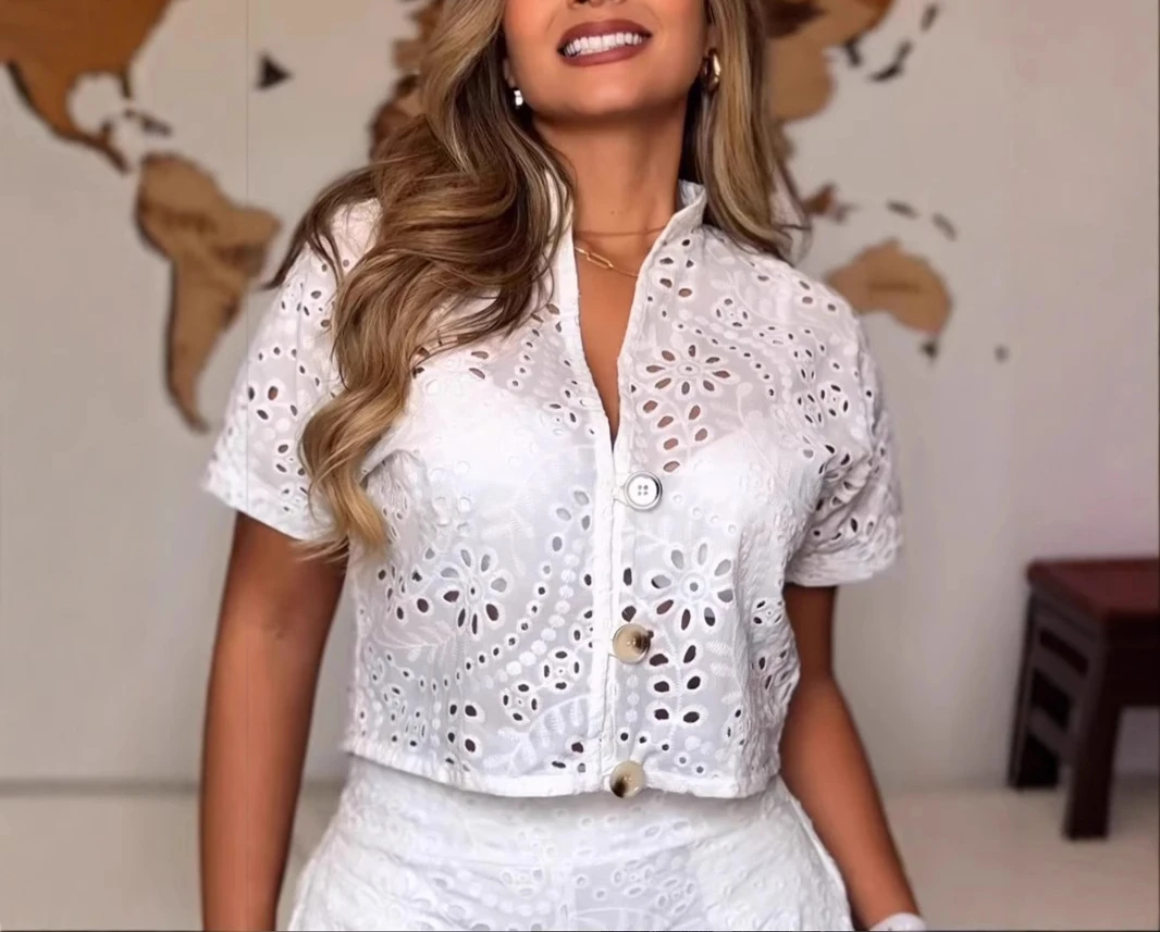 

2025 Summer New Fashion Set Hollow Casual Short Sleeve Shirt Shorts 2-piece Set