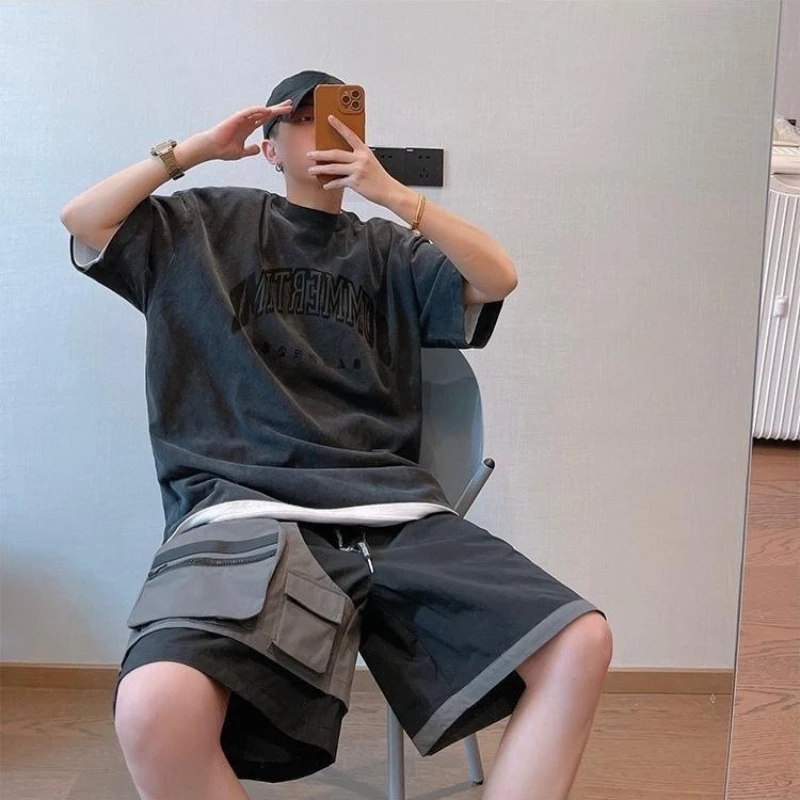 

Men’s Knee-Length Cargo Shorts Black Gray Mock Two-Piece Loose Fit Summer Versatile Streetwear Fashion with Multiple Pockets