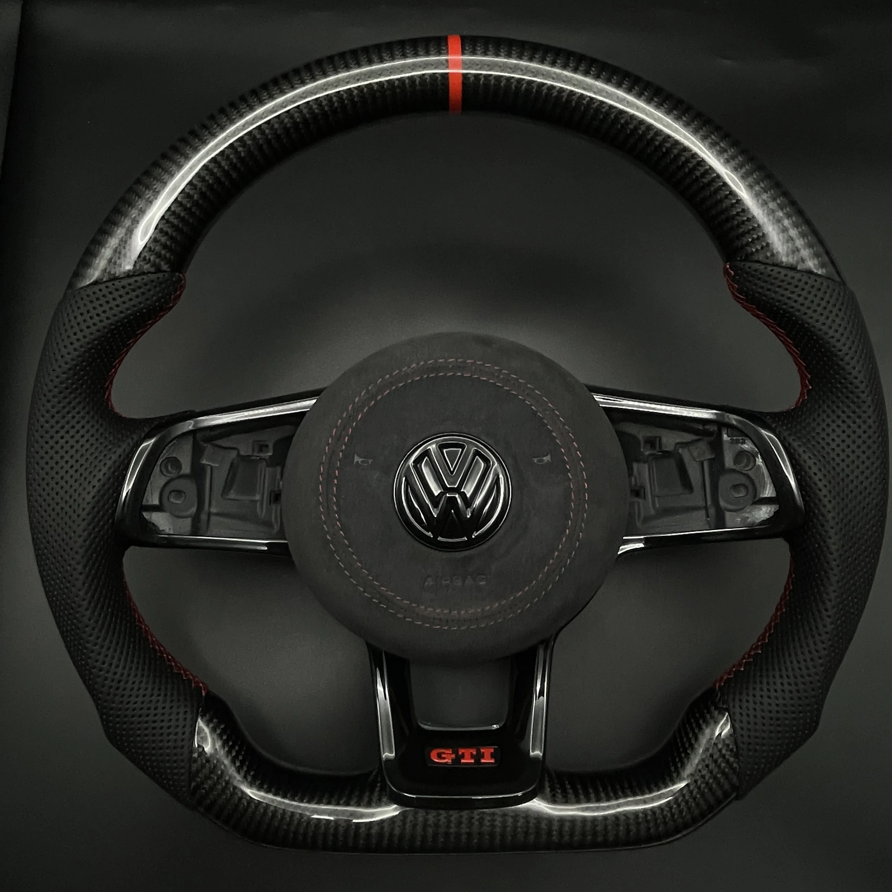 Customised Carbon Fiber Steering Wheel for VW Golf MK7 R GTI GTD GTE Polo GTI Scirocco 2015 2016 T-ROC Tiguan