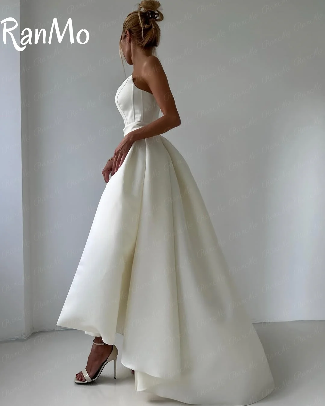 Ranmo 2025 ใหม่Elegantสีขาวคราบชุดราตรีหางที่ถอดออกได้แขนกุดคอซาอุดีอาระเบียชุดราตรีที่กําหนดเอง