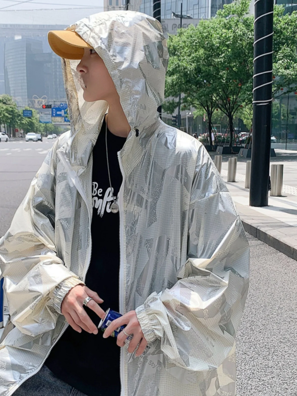 

Мужская летняя легкая дышащая куртка из ледяного шелка с капюшоном, модная свободная молодежная верхняя одежда с защитой от УФ-излучения