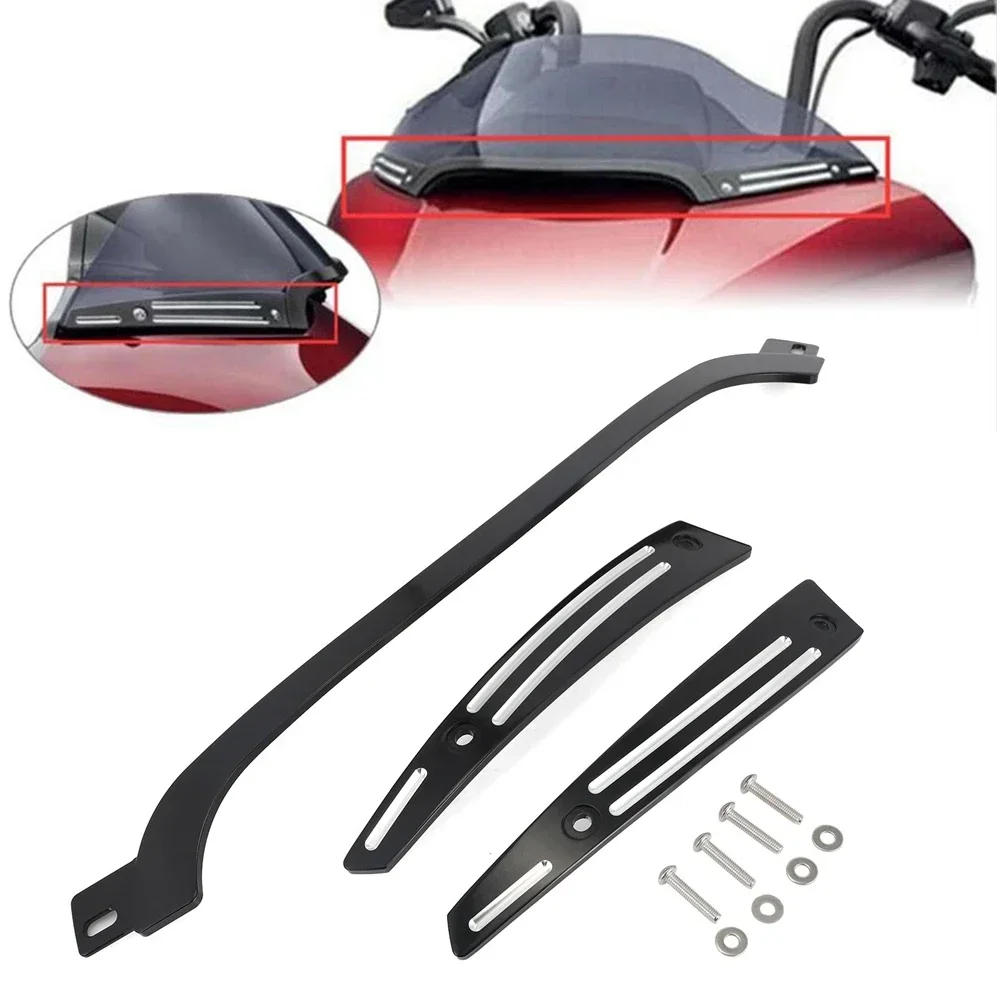 

Motor Split Windshield Windscreen Slot Track Side Trim For Harley Touring Road Glide FLTRX CVO Special FLTRXS Ultra FLTRU 15-17