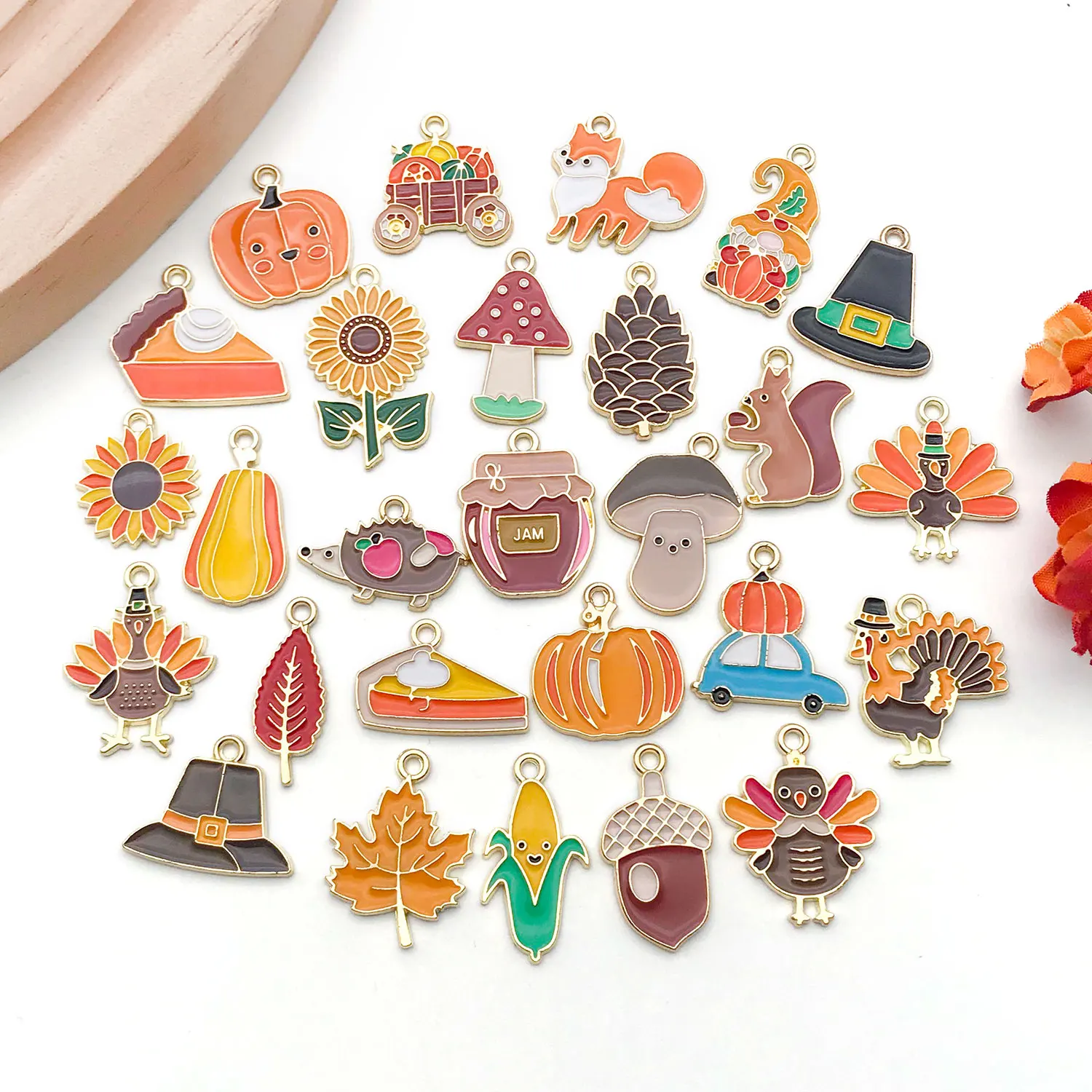27pcs Oil Drip Thanksgiving Charms Turkey Pumpkin Maple Leaf Acorn Pendants DIY Bracelet Necklace Jewelry Making Accessories view 5