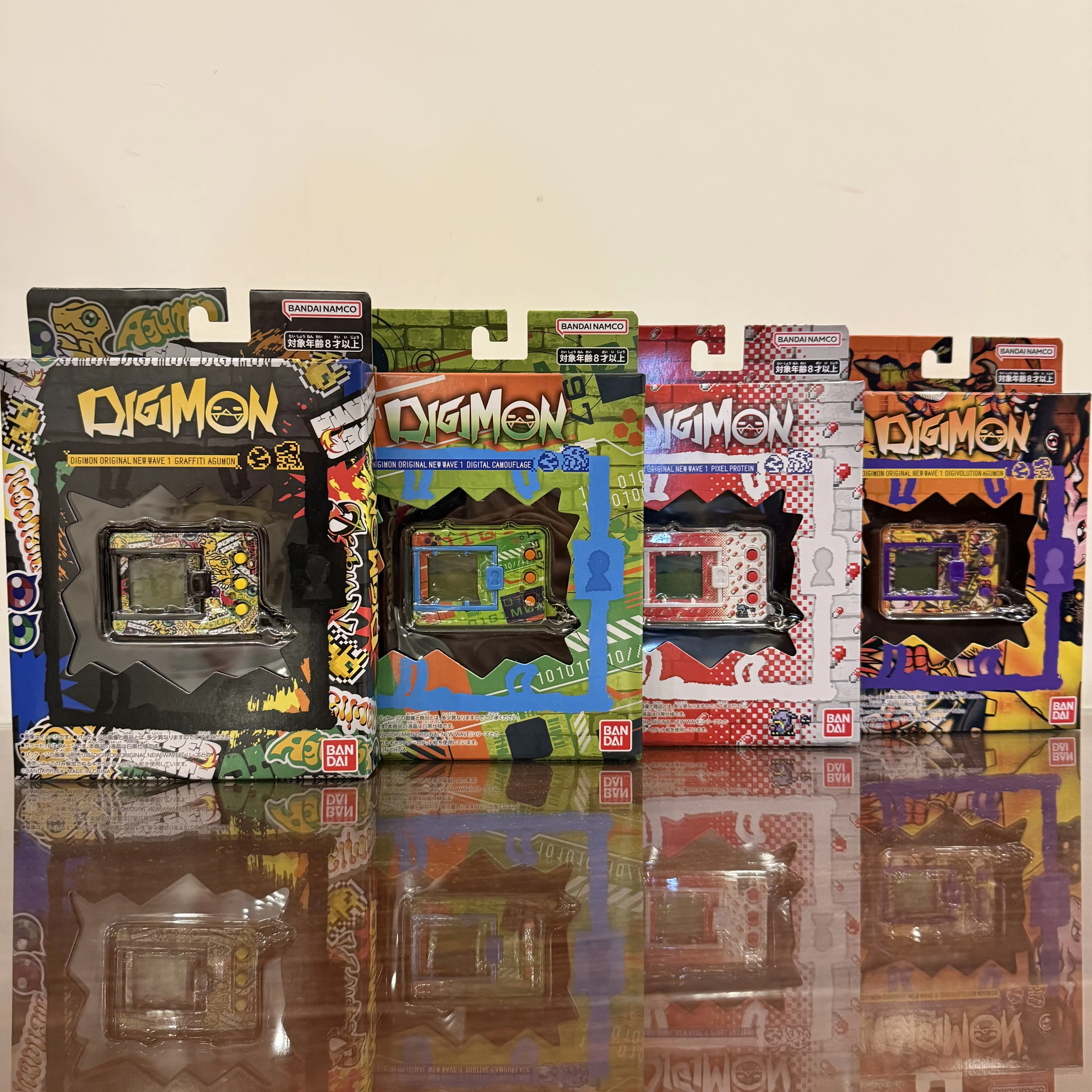 

В наличии: Bandai Digimon Pendulum / Digivice Origin Series Digivice Device Agumon Capsule / Capmon (Agumon Digicapsule)