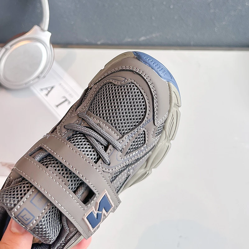 Kleinkinder Chunky Plateau-Sneaker Atmungsaktives Mesh Klettverschluss Rutschfeste Robuste Dicke Sohle Leichte Wander- und Sportschuhe – Detail 5
