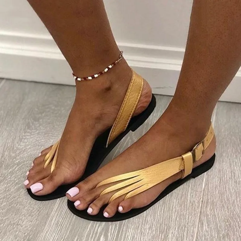 Sandalias de moda para mujer, sandalias con punta redonda y hebilla con Clip, parte inferior plana lateral hueca, sandalias de talla grande para mujer, zapatillas de verano para mujer