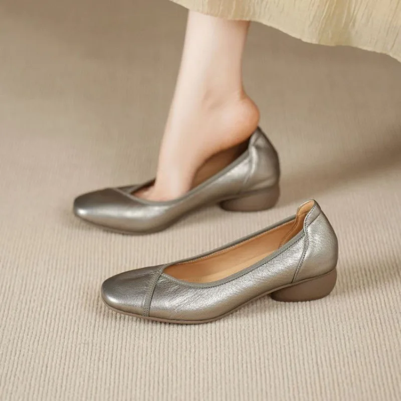 

Womens Shoes Quality Soft Leather Casual Shoes Temperament Shallow Mouth Single Shoes Low Heel Office Leather Shoe Zapatos Mujer