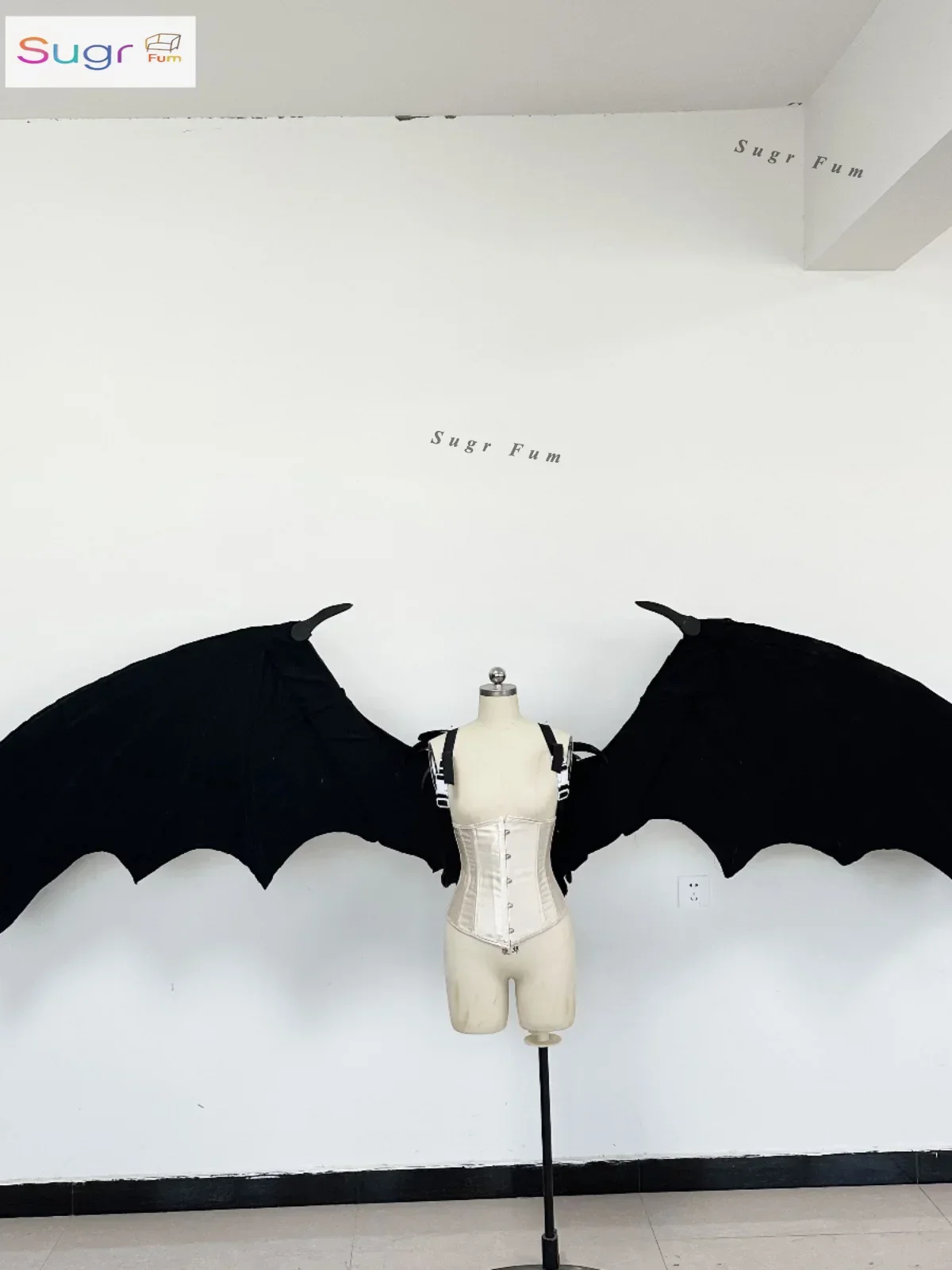 

Electric mechanical telescopic remote control angel wings black devil bat Halloween cosplay wings prop