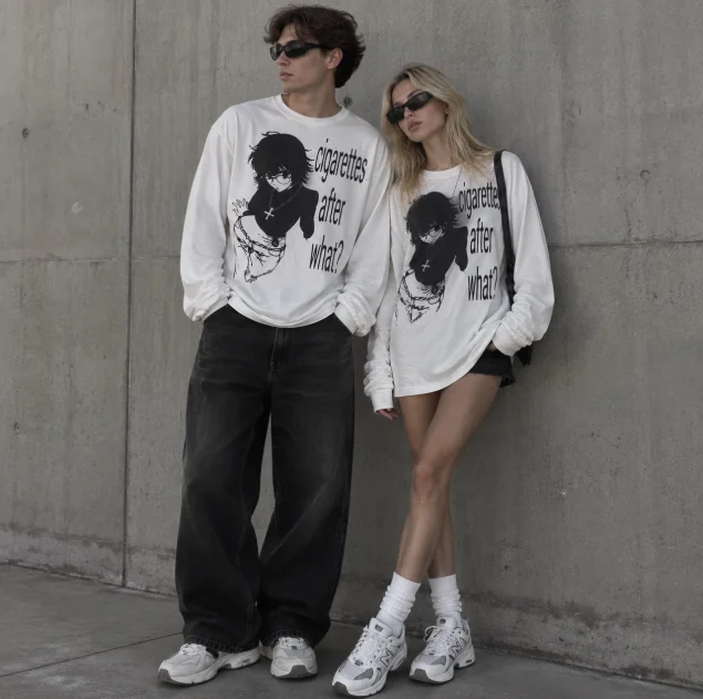 Couple's best friend long sleeved T-shirt, unisex anime character pattern round neck T-shirt, casual streetwear