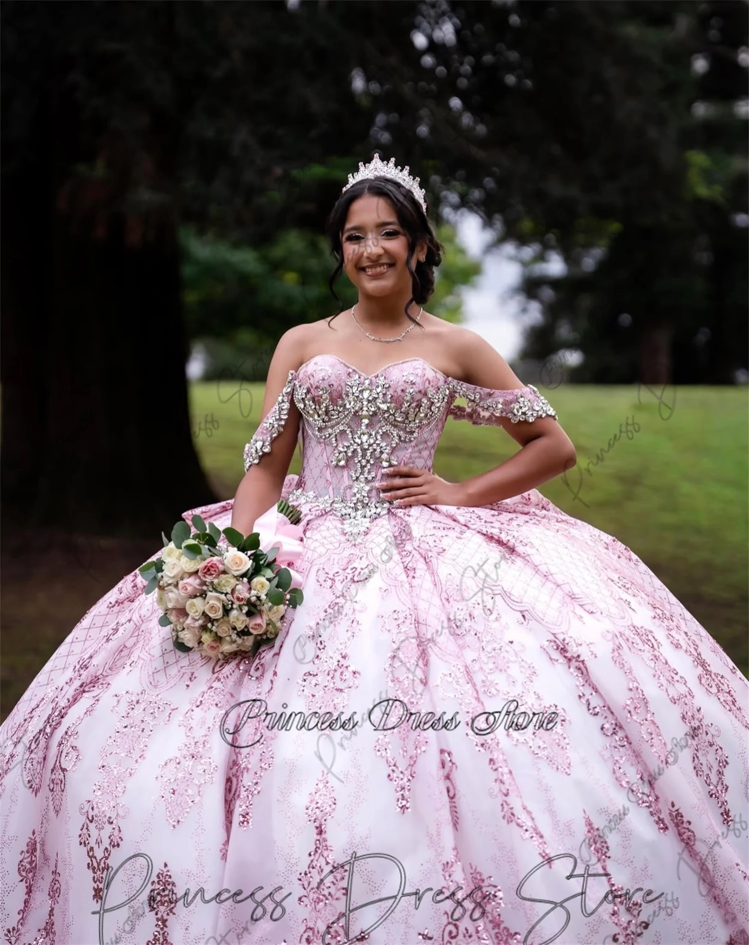 Luxury Off the Shoulder Sticker Quinceanera Dresses Elegant vestido de quinceañera 15th Mexican Junior Birthday Gown Customized