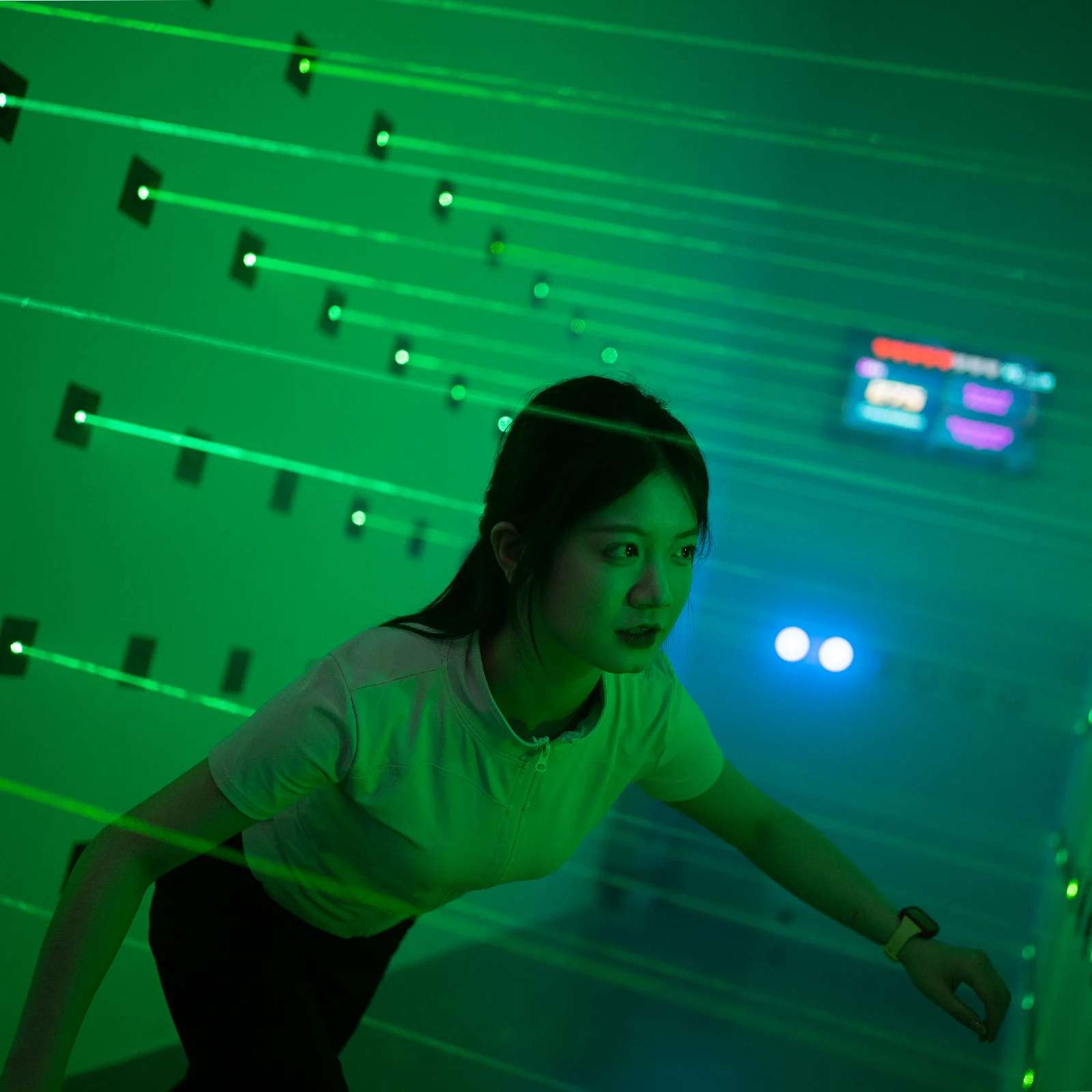 Challenge Game Indoor Interactive Game, Mobile Maze & Activate Game for Team Building Activity Room