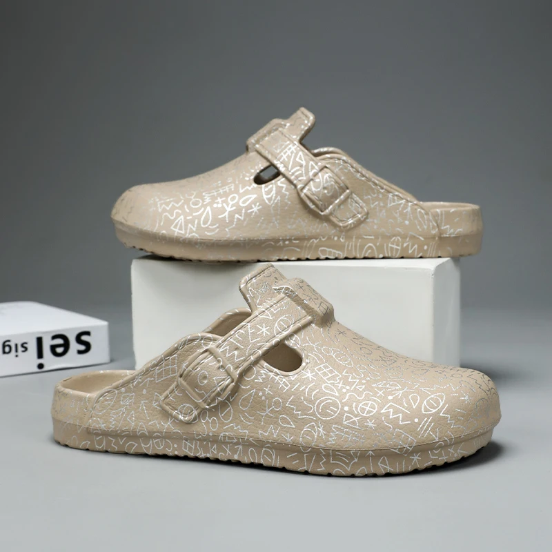 

Men's slippers New large size Fashionable thick-soled casual sandals Comfortable breathable outdoor beach shoes for men slides