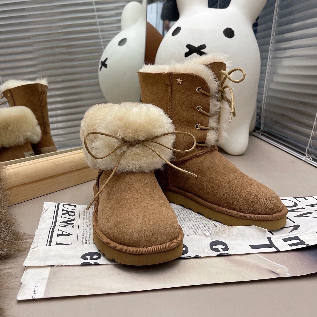 Sheepskin Leather Fur Snow Boots Winter 2023 Women Real Wool Boots Warm Thickened Cotton Mid-calf Lace-up Goddess Boots