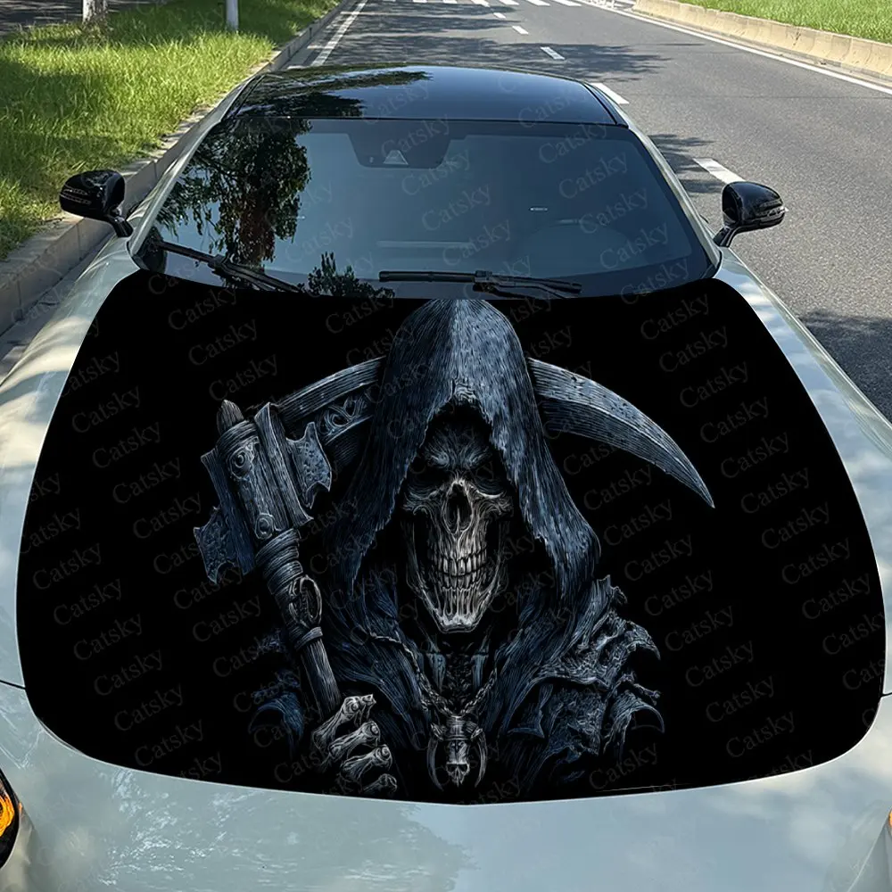 

Автомобильная наклейка Grim Reaper с косой и текстурированными деталями Artist Fusion в темном готическом дизайне, создающая жирный и мощный визуальный C