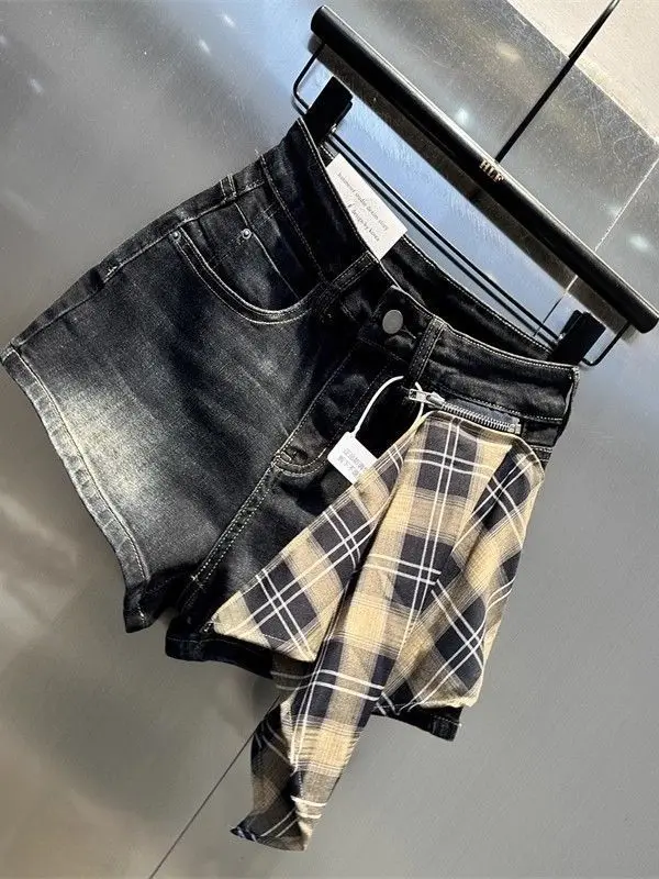 2026 New Plaid Splicing Denim Shorts Female Spice Girl Slim Fit