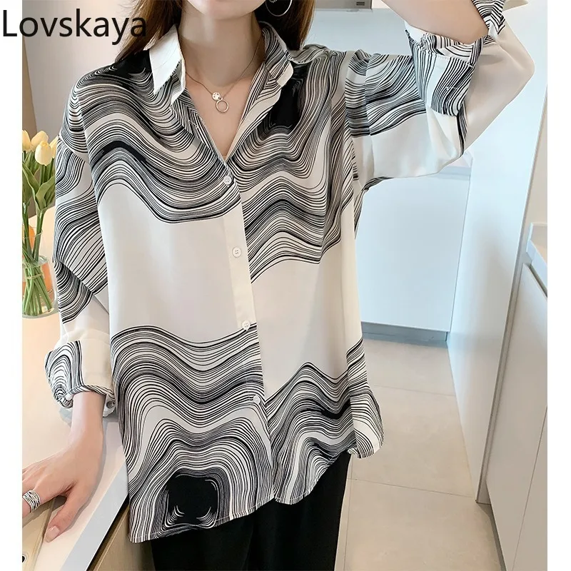 New Korean version loose and slim versatile commuting casual top with trendy design sense niche personality shirt women