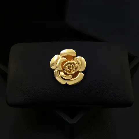 1859 Upscale Retro Camellia Brooch Women Flower Smal Suit Neckline Pin Anti-Exposure Cardigan Buckle Clothes Accessories Jewelry