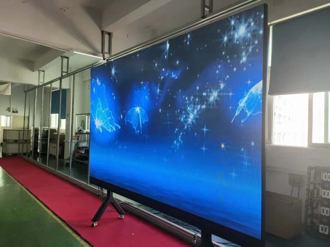 لوحة عرض تلفزيون LED داخلية P1.86 قابلة للتخصيص، شاشة LED لفيديو بكسل صغير