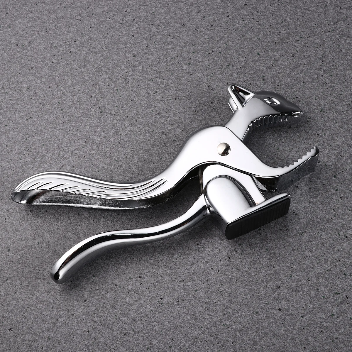 

Walnut Clip Squirrel Shape Multifunctional Zinc Alloy Nut Pliers Non-Slip Kitchen Peeling Gadget Walnut Clip