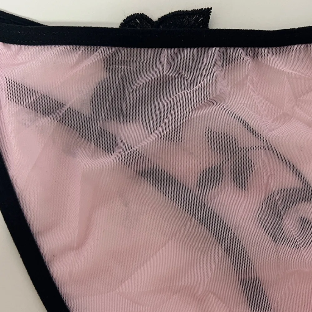 

Hollow Out Women's Flower Embroidery Panties Thin Belt Cotton Crotch Mid Waist Mesh Briefs Thong Underwear