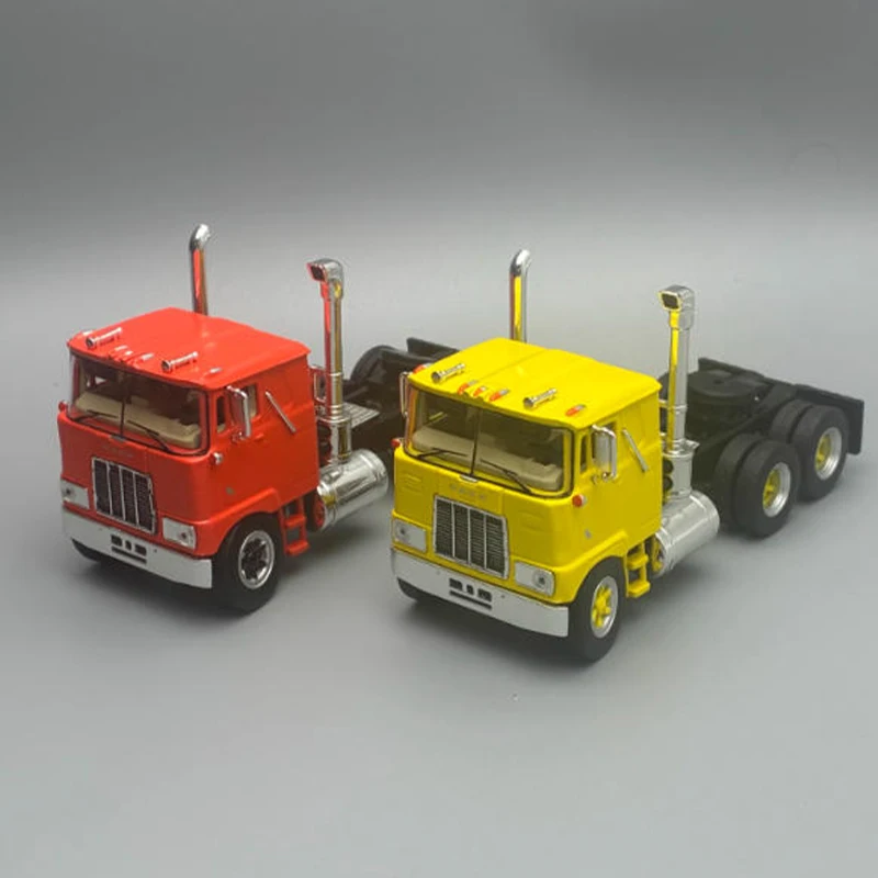 

Diecast Original 1:64 Scale F700 Semi Tractor Alloy Model Simulation Decoration Souvenirs Gifts Collection Static Display