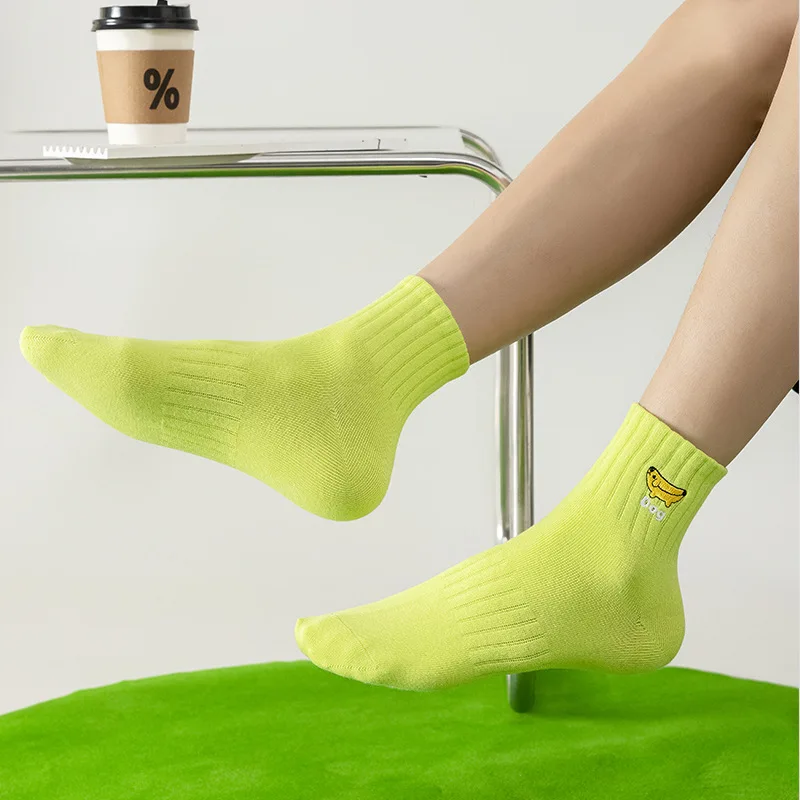 Men's Socks Dog Embroidery Japanese Kawaii Cartoon Cute Funny Socks Men Male Cotton Breathable Hip Hop Skateboard Sports Socks
