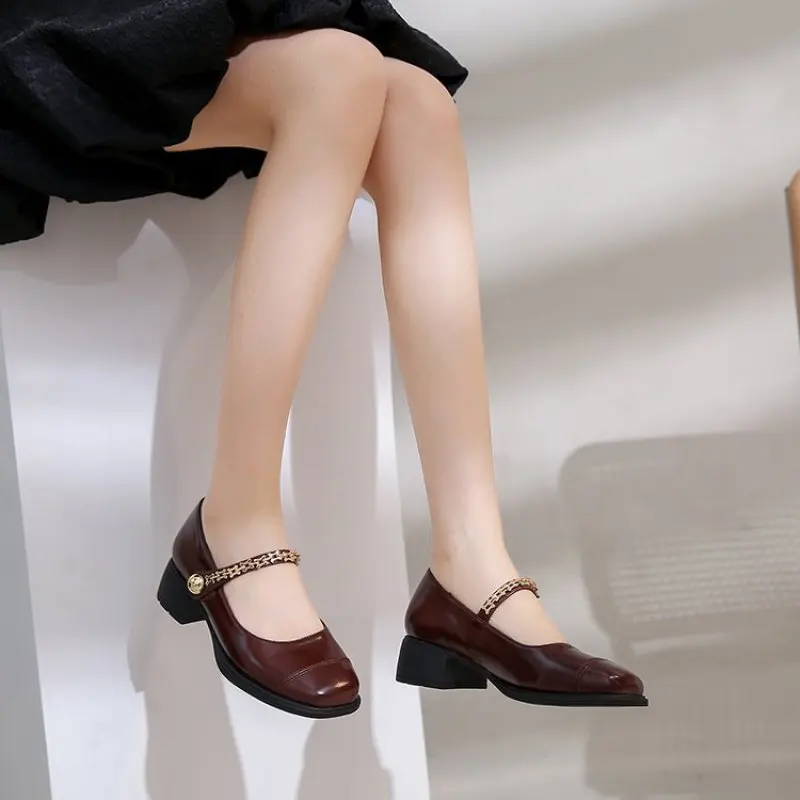 2024 Spring Single Shoes Simple Style New Flat French Beautiful Elegant Women Square Head Mary Jane Women's Shoes Fashion