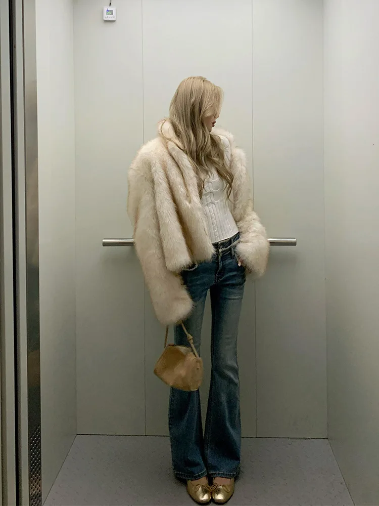 Winter Women Faxu Fur Coat Long Sleeve Loose Jacket - usage example