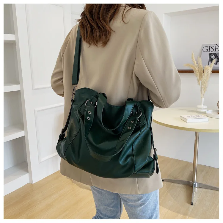 

Woman Ball Shoulder Bags Bolso Women's Handbag Ball Capacity Large Tote Stylsih Large Messenger Bag Hobos Skin Soft Shopping