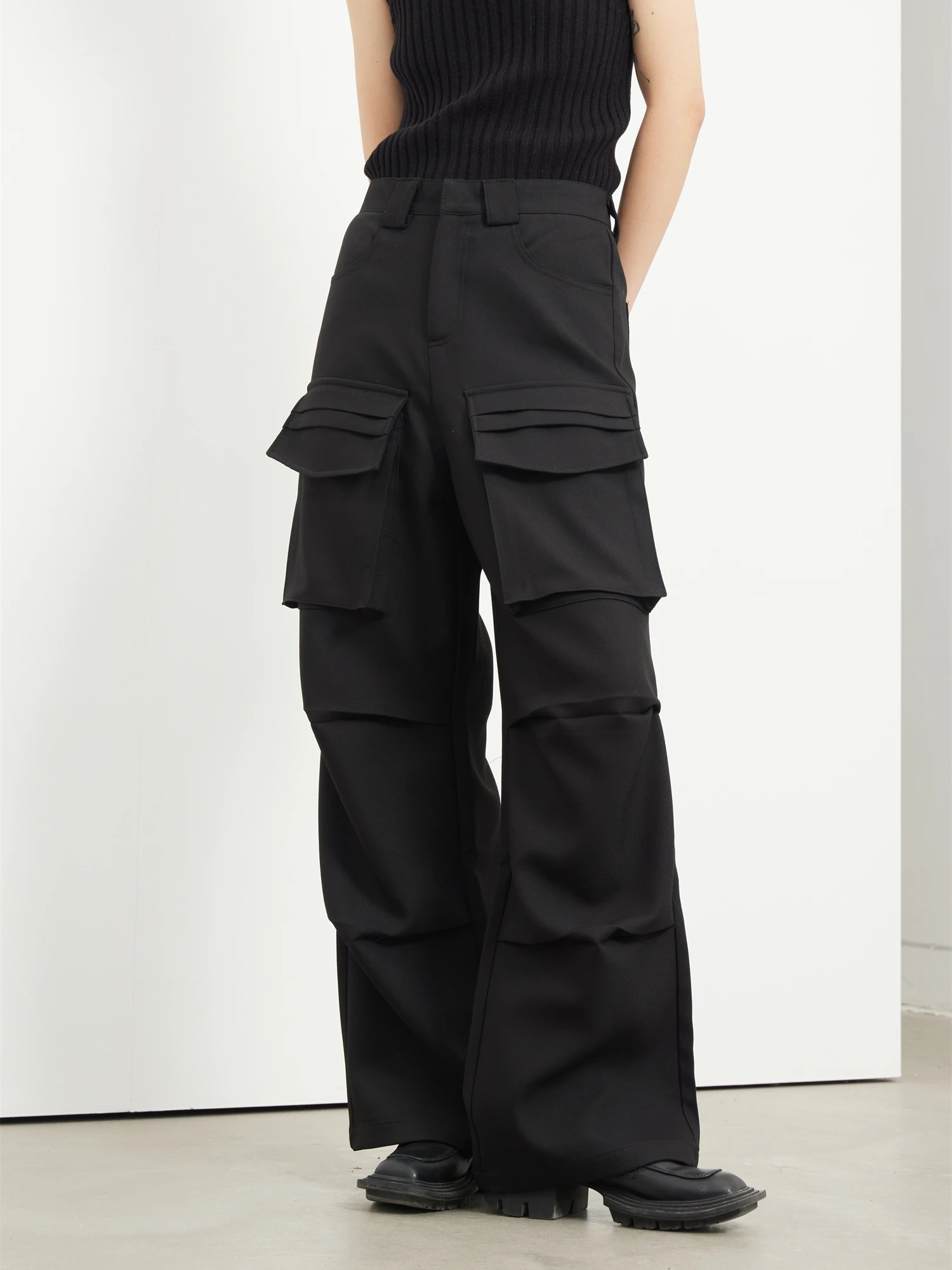 Sunyvonne23ss Streetwear Casual Trousers Multi-Pocket Straight Leg Work Pants Gored Design Cotton Denim Unisex Summer Fashion