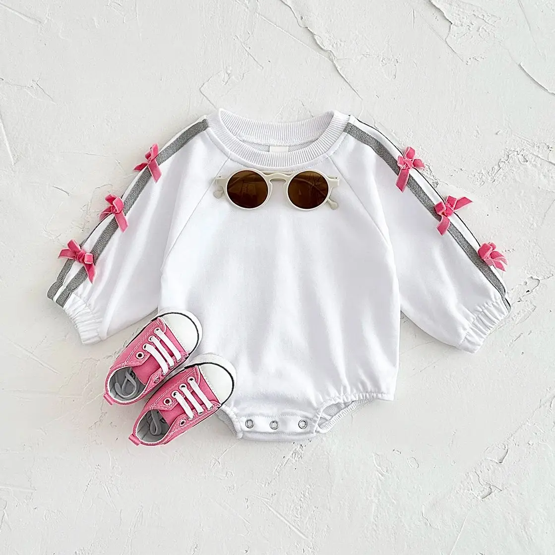 0-18M Spring Autumn New Baby Girls Clothing Cotton Soft Triangle Romper Long Sleeve Jumpsuit Bow Decoration Infant Clothes