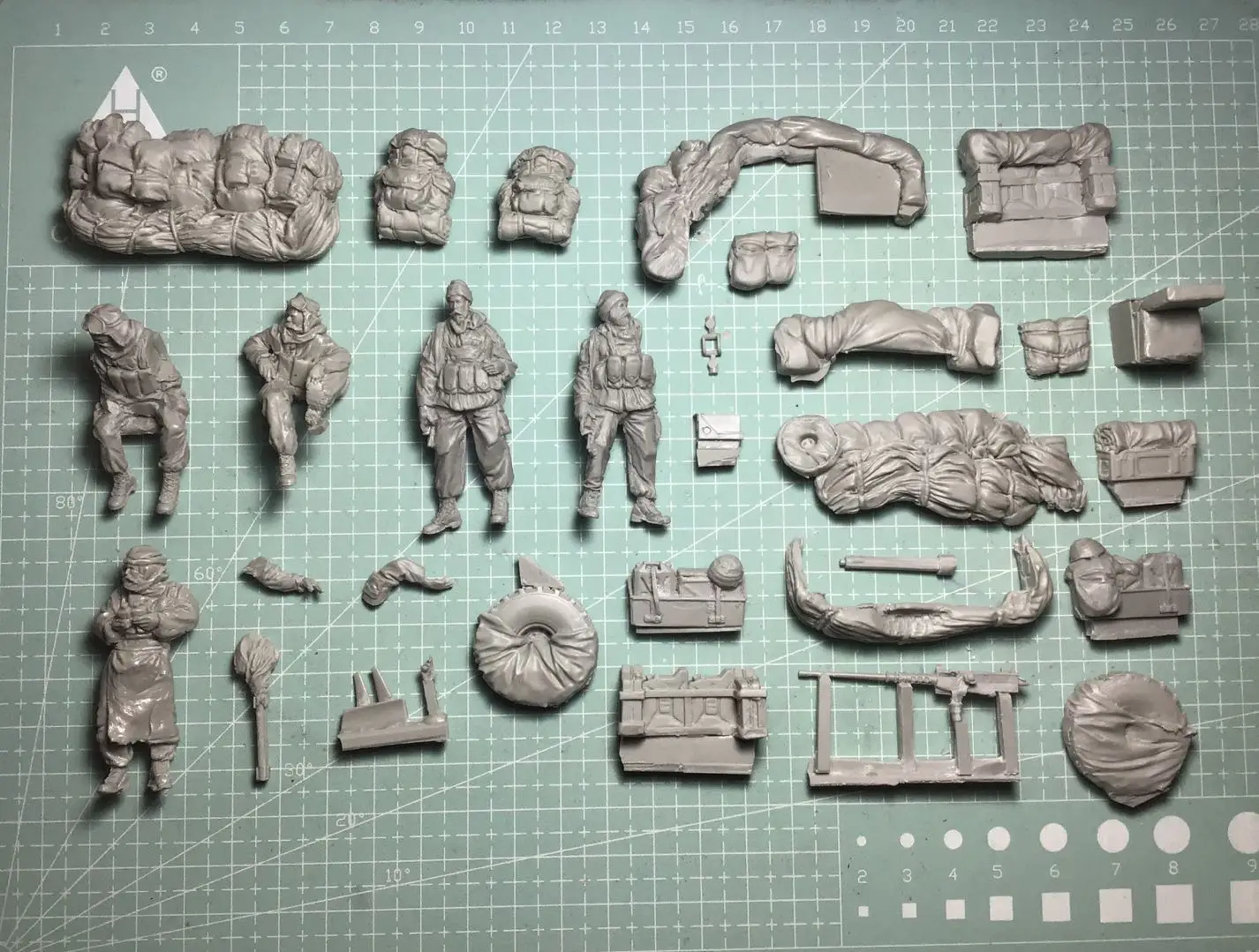 1/35 Resin Model Figure GK, Unassembled and unpainted kit