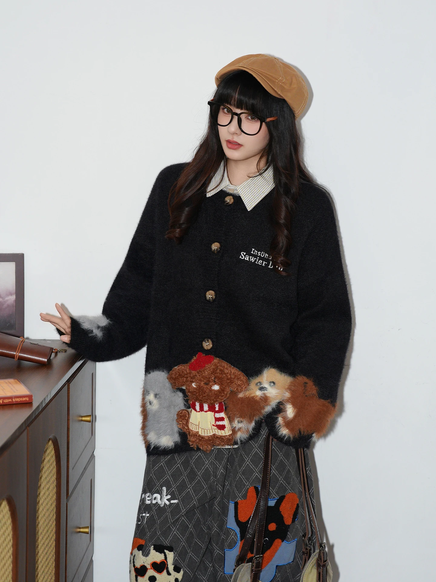 Loose Women's Knitted Sweater Embroidered 3D Dog Casual Style Soft Long Sleeve round Neck Coat with Button Warm Autumn Winter
