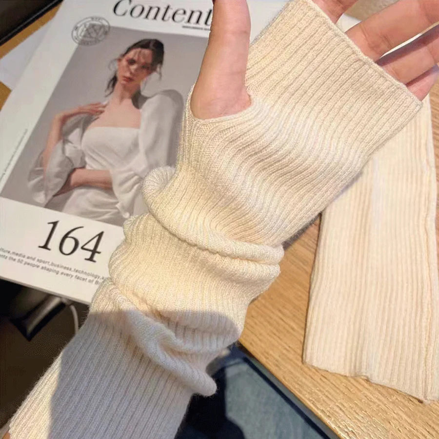 قفازات محبوكة Y2K قفازات طويلة بدون أصابع ​ المرأة أزياء عارضة الشرير القوطية المتناثرة الشتاء مدفئات للذراع تأثيري أنيمي قفازات