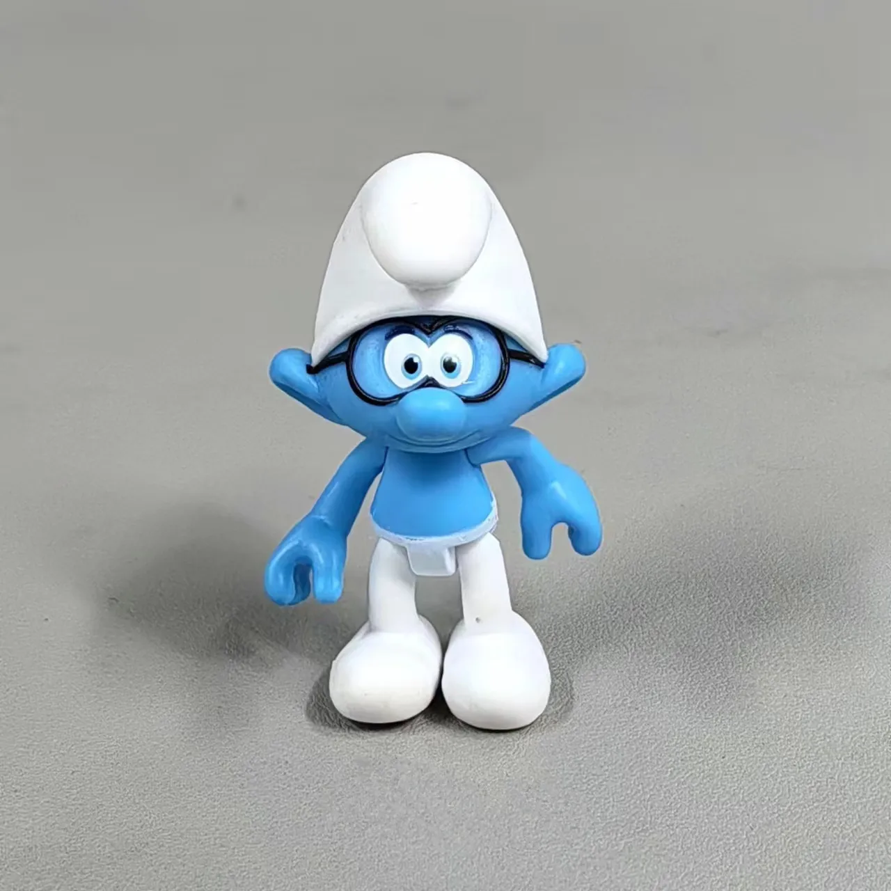 Disney Thesmurfs Famous Cartoon Dolls Smurfing Action Figure Model Toys