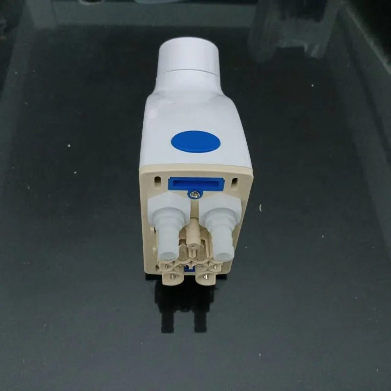 1 gas, 12 electricity, 2 water circuit quick plug connector negative pressure cold equipment instrument high pressure