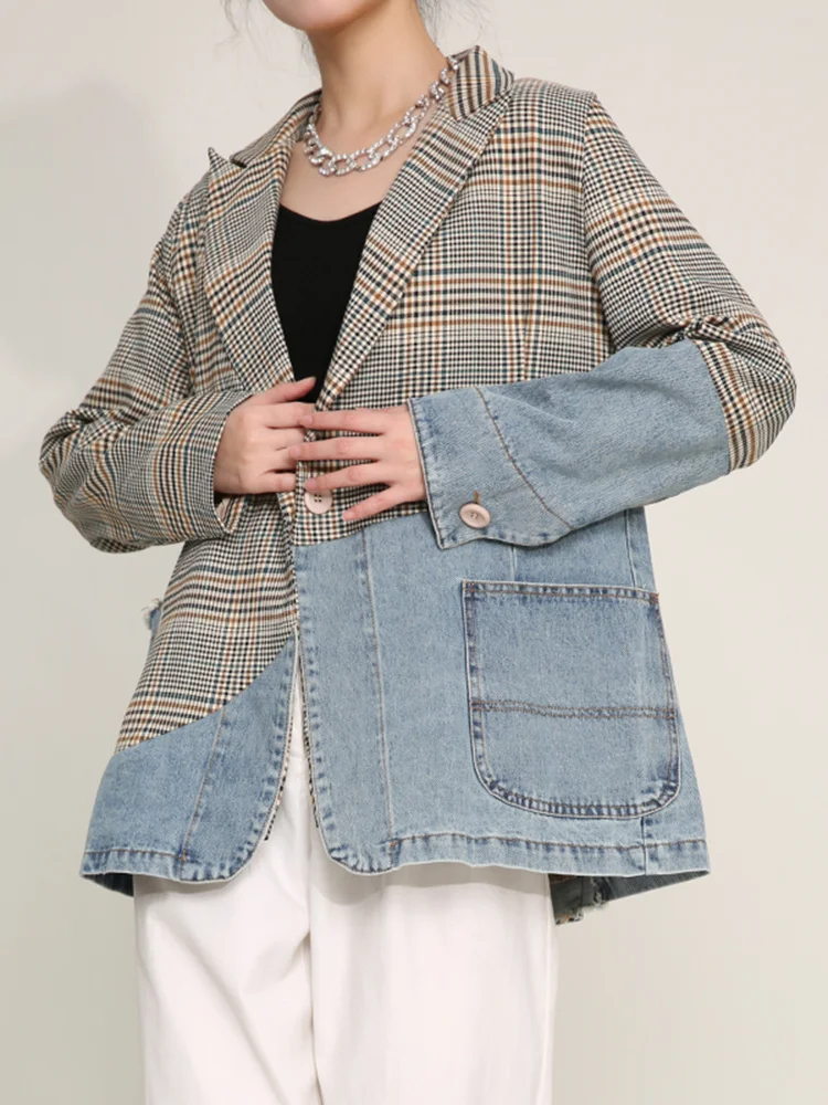 [EAM]  Women Blue Plaid Denim Big Size Blazer New Lapel Long Sleeve Loose Fit  Jacket Fashion Tide Spring Autumn 2024 1DD641005