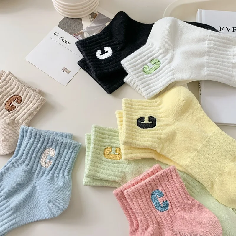 5 أزواج النساء C إلكتروني طباعة الجوارب موضة تنوعا الكاحل الجوارب عادية مريحة جوارب رياضية الخريف الجوارب القصيرة الملونة #4