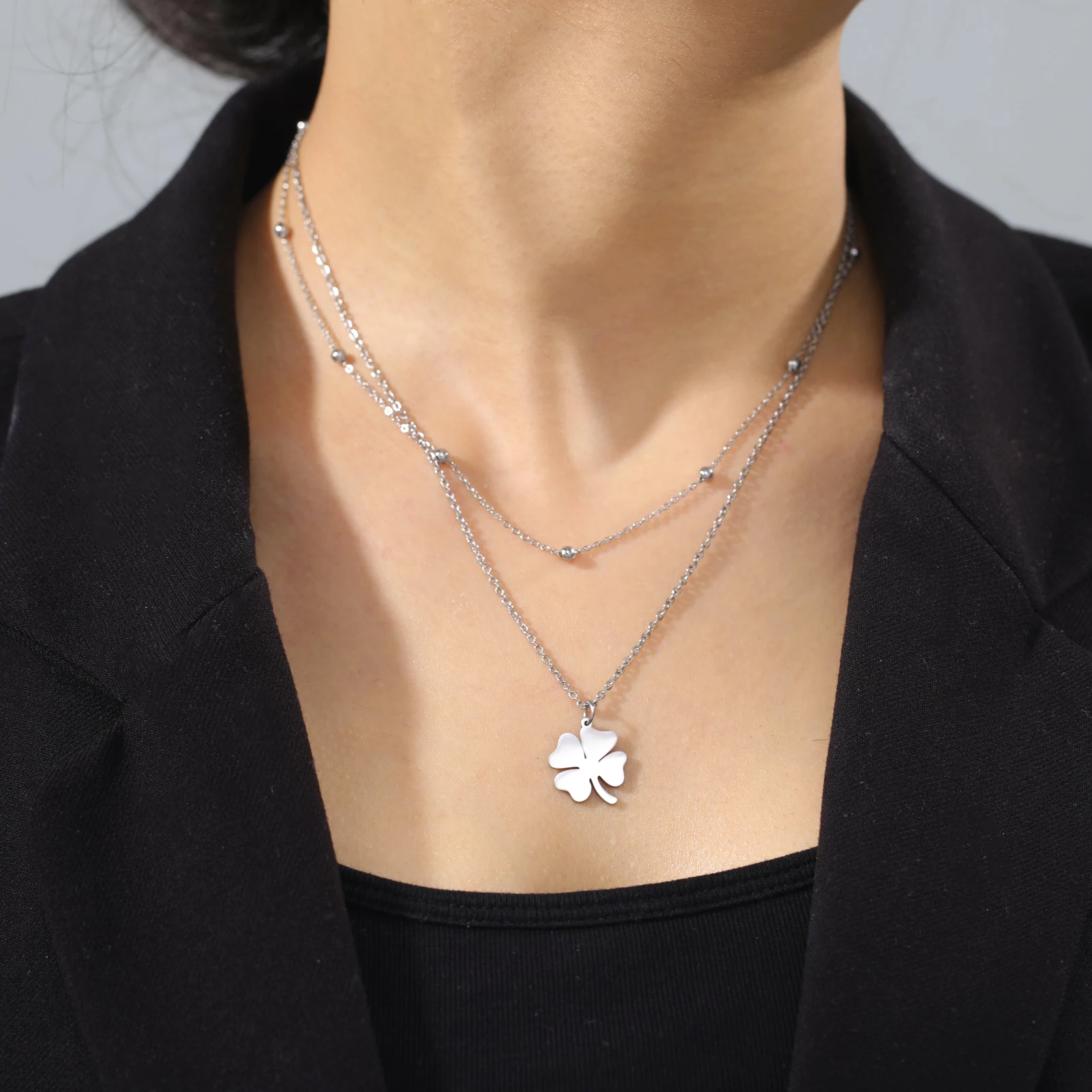 Kkjoy Edelstahl Pflanze Vierblättriges Kleeblatt Anhänger Halskette Mode Elegante Feminine Kurze Schlüsselbein Kette Halskette Schmuck – Detail 38