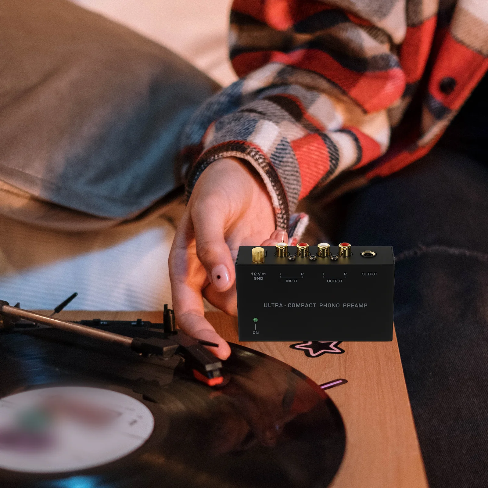 

Stereo Mini Phono Preamp Eu Plug Compact Low Noise Turntable Preamp Volume Control Record Player Preamplifier Desktop Audio